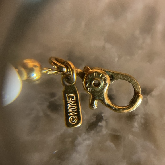 Vintage Monet white beaded Pearl Guc 90's - Picture 5 of 6